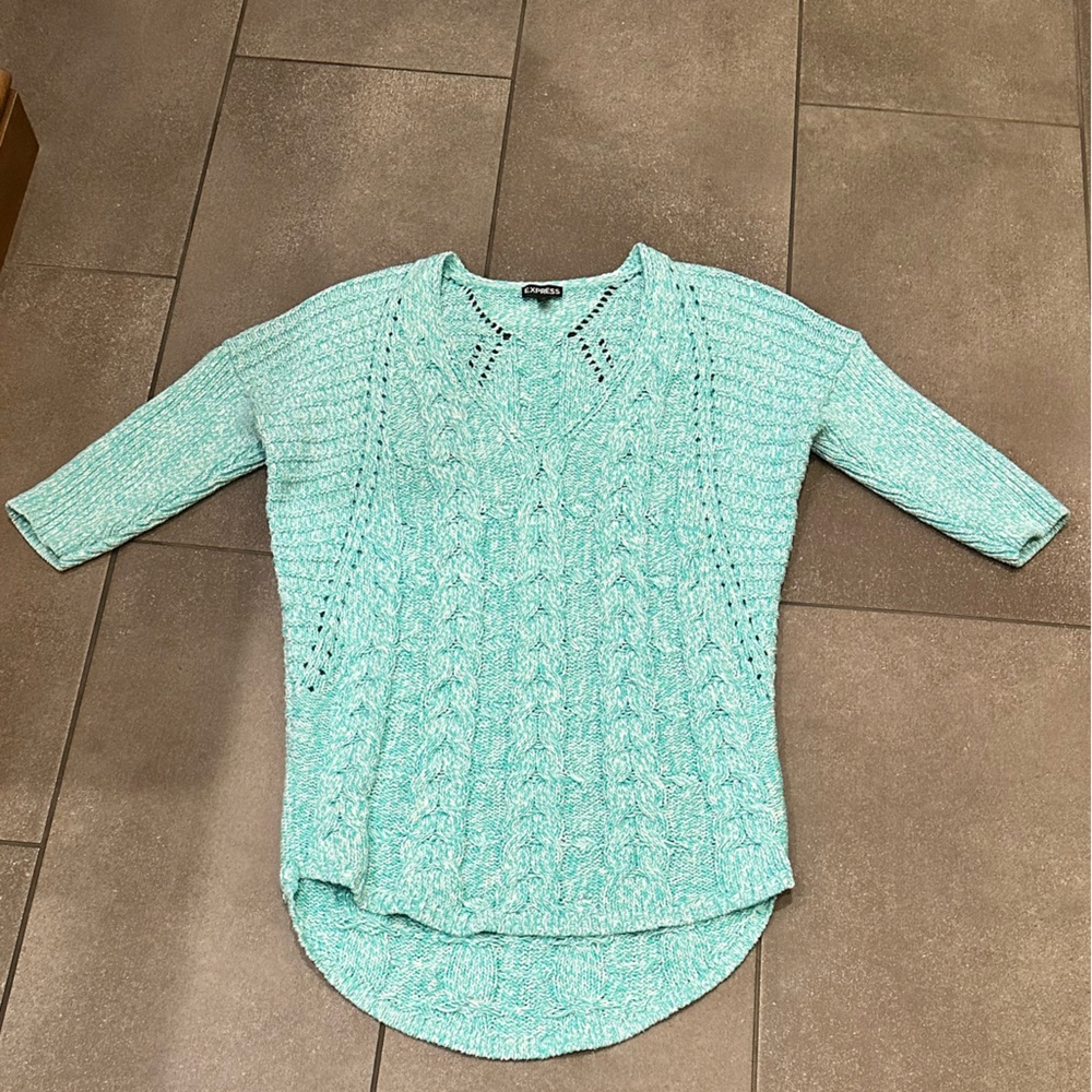2/$10 or 3/$12 ❤️ Express Short Sleeve Sweater Top Light Teal Sea Foam Green
